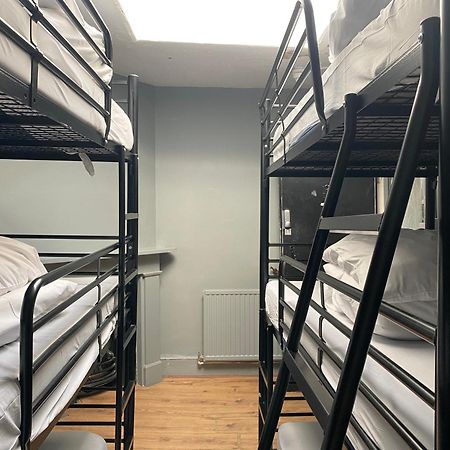 Queen Elizabeth Hostel Лондон Екстериор снимка