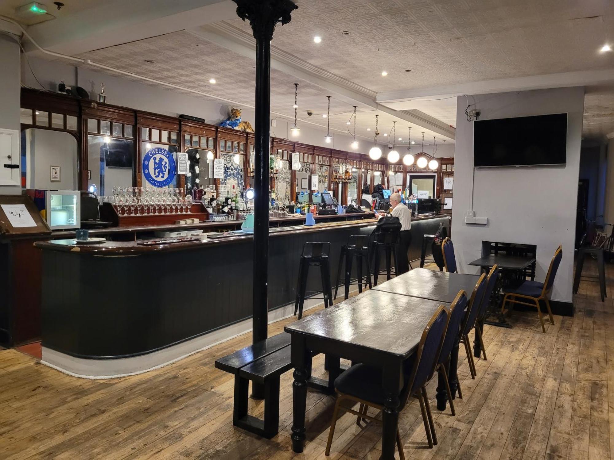 Queen Elizabeth Hostel Лондон Екстериор снимка