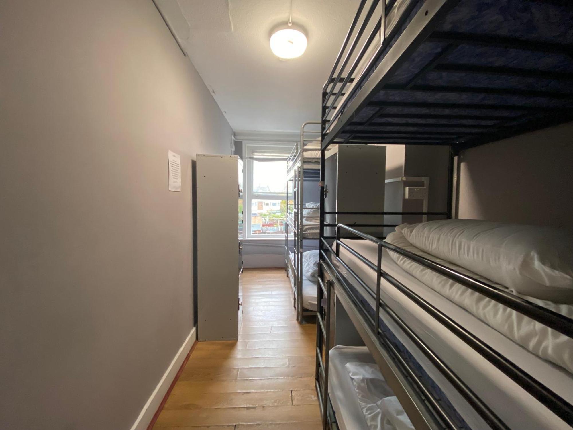 Queen Elizabeth Hostel Лондон Екстериор снимка